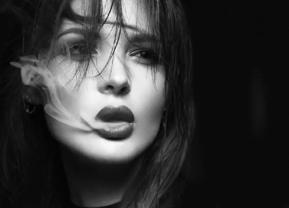 How to Get Rid of Black Lips From Smoking
